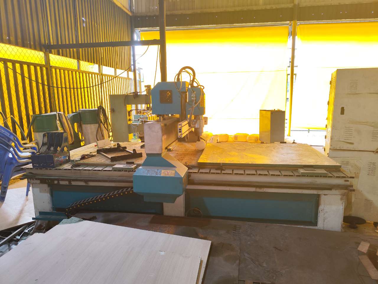 Laser cutting machine 1.jpg